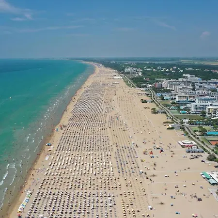 Wonderful With Attic In A Quiet Area * Bibione
